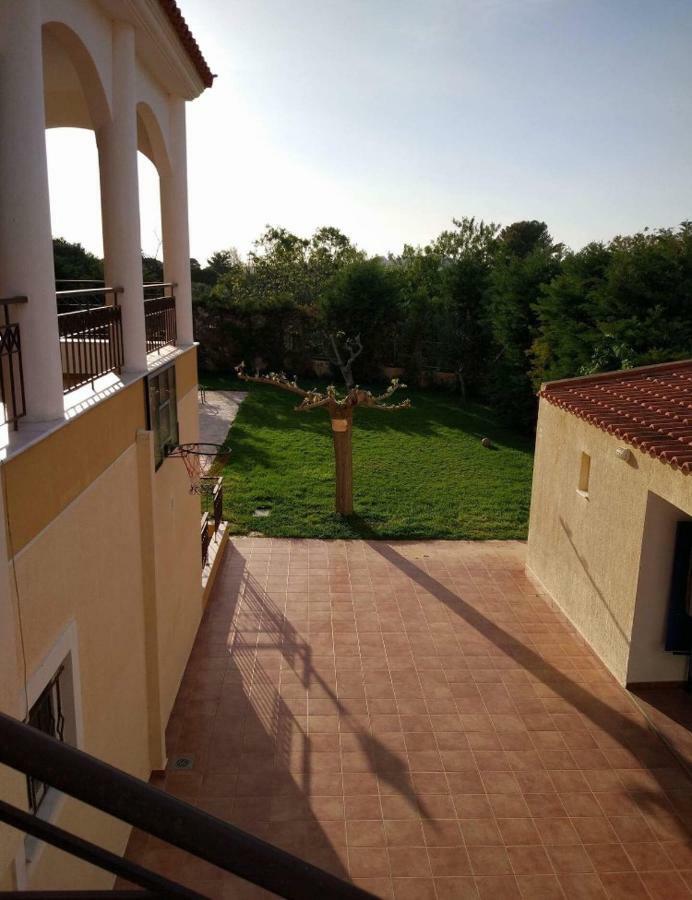 Relaxing Villa With Swimming Pool And Garden Agios Georgios  Exterior photo
